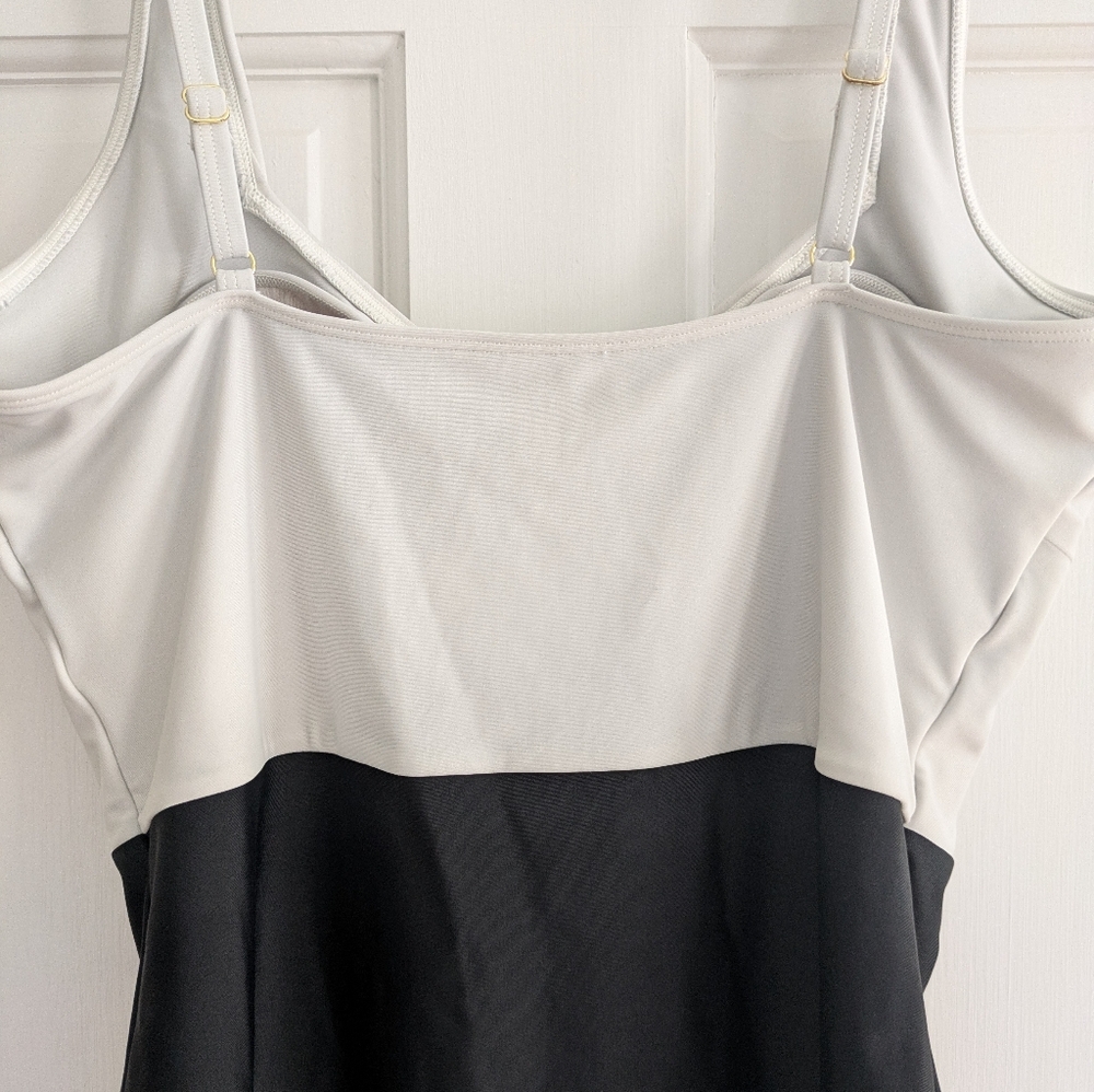 Summersalt Seascape Sweetheart One Piece In White And Black Size 12 Classic - Picture 8 of 9